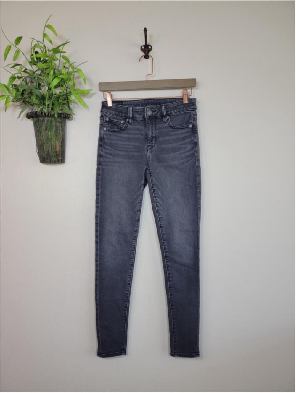 AE 2 American Eagle Skinny Jeans Hi Rise Jeggings Faded Black Next Level Stretch